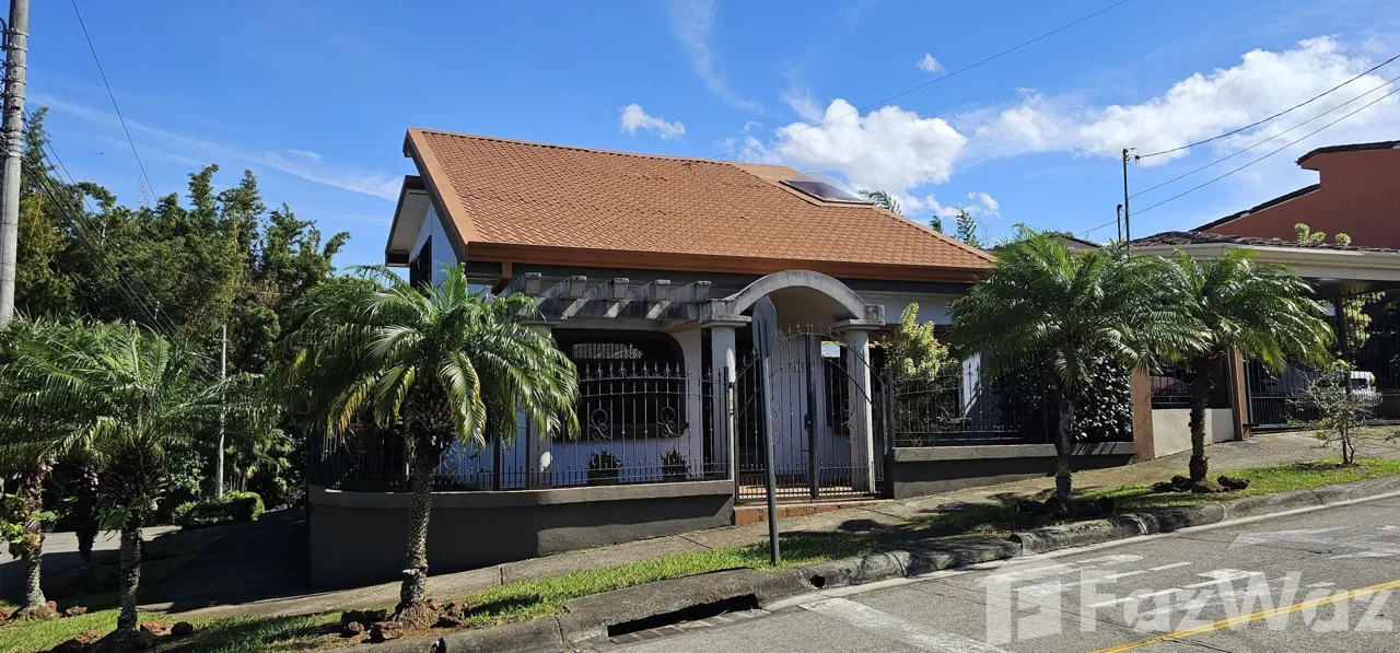 2 Bedroom House for Sale in Barva, Heredia for $362,000