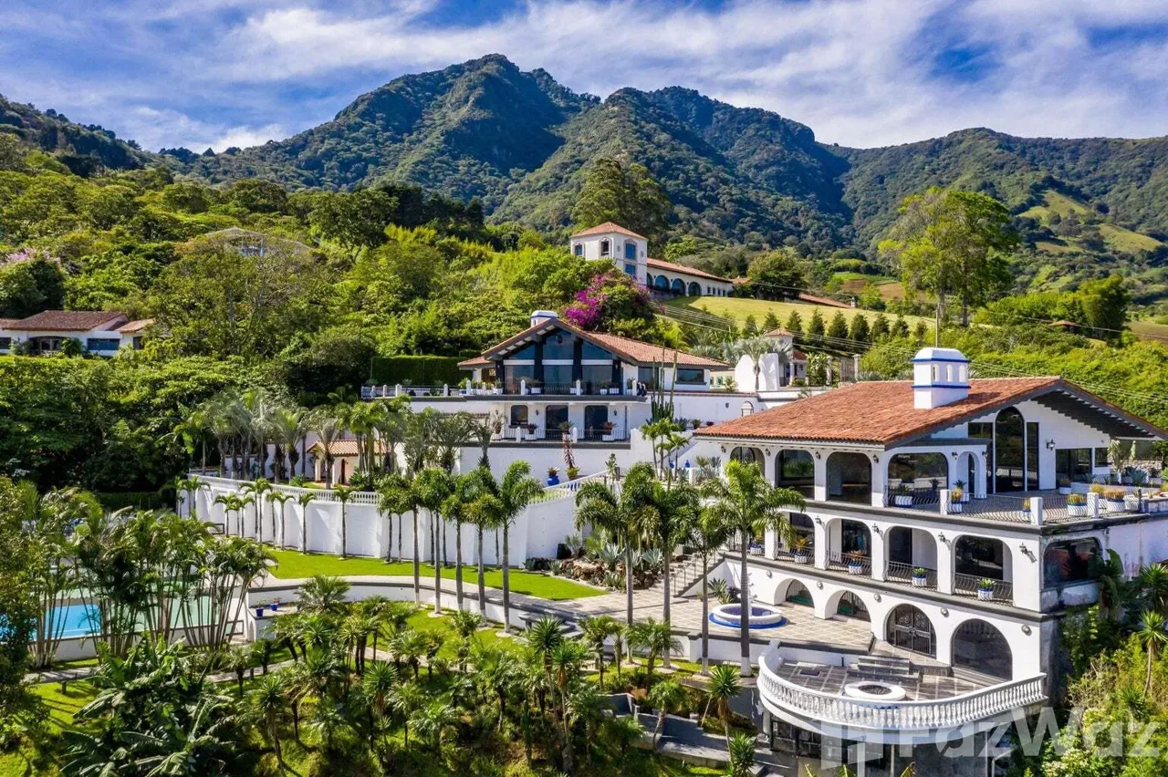 10 Bedroom House for Sale in Escazu, San Jose for $2,200,000