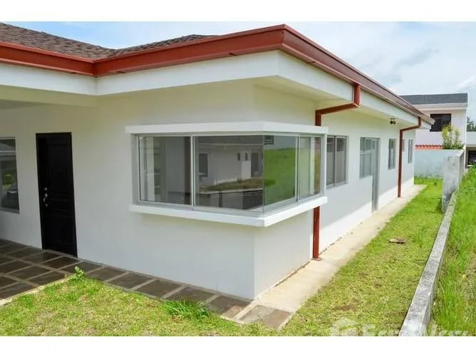 3 Bedroom House for Sale in Belen, Heredia for $200,000