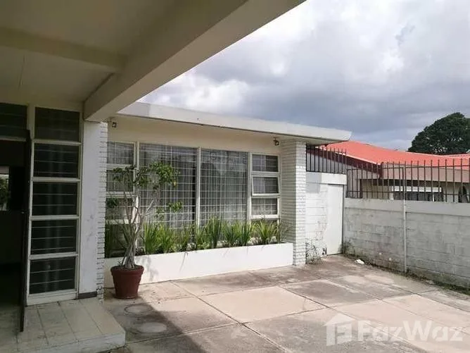5 Bedroom House for Sale in Moravia, San Jose for $350,000