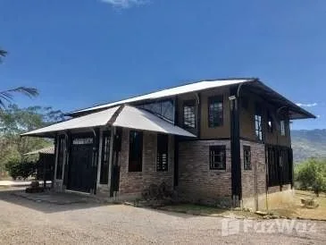 3 Bedroom House for Sale in Mora, San Jose for $399,000
