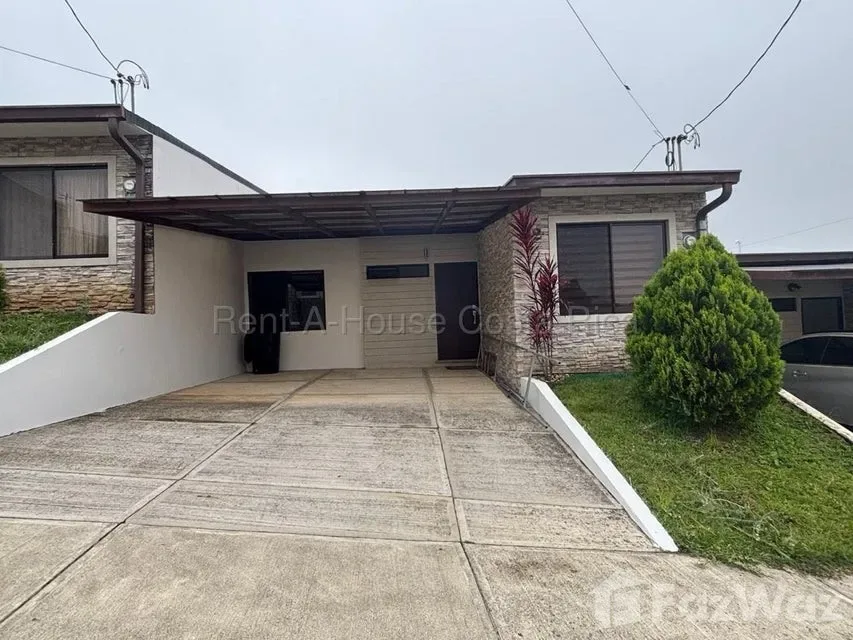 3 Bedroom House for Rent at Apartment For Sale in Ulloa for $1,200/mo