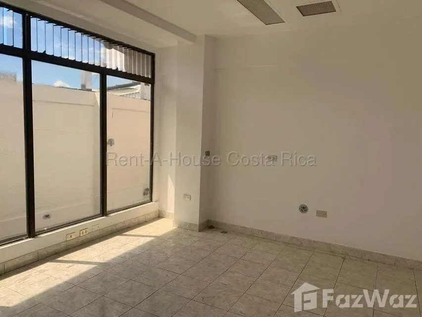 Studio Retail space for Rent at SAN JOSE for $1,670/mo