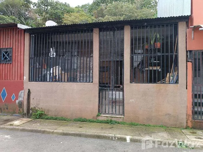 4 Bedroom House for Sale in Desamparados, San Jose for $78,000