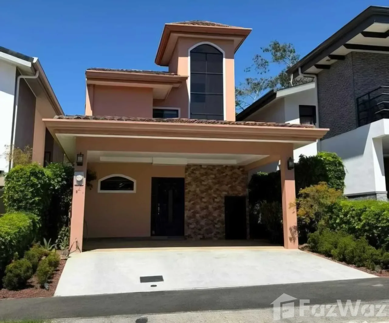 4 Bedroom House for Sale at HEREDIA for $370,000
