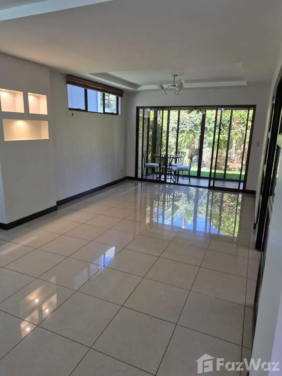 4 Bedroom House for Sale at HEREDIA for $370,000 — photo 2