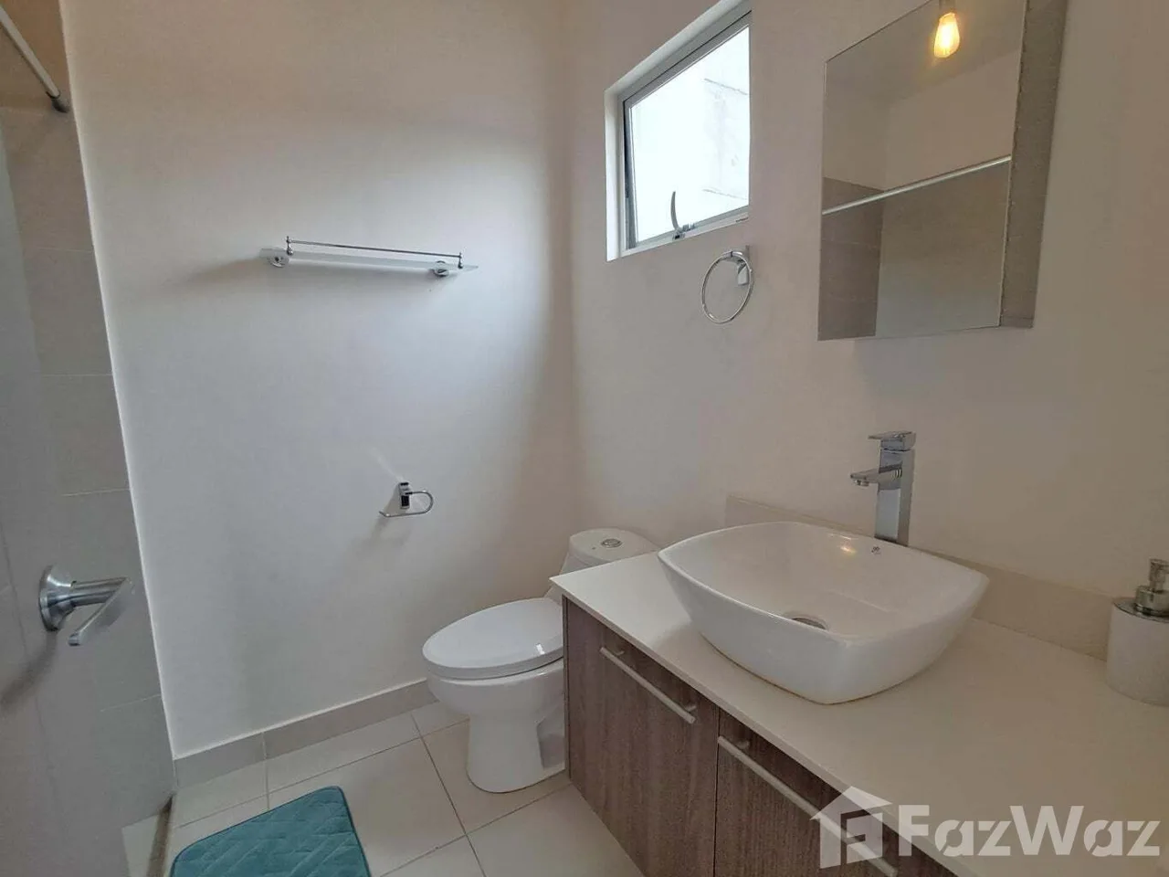 3 Bedroom House for Sale at Apartment For Rent in Santo Domingo for $250,000 — photo 5