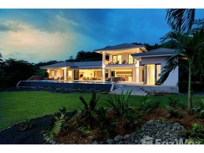 5 Bedroom House for Sale in Santa Cruz, Guanacaste for $2,295,000