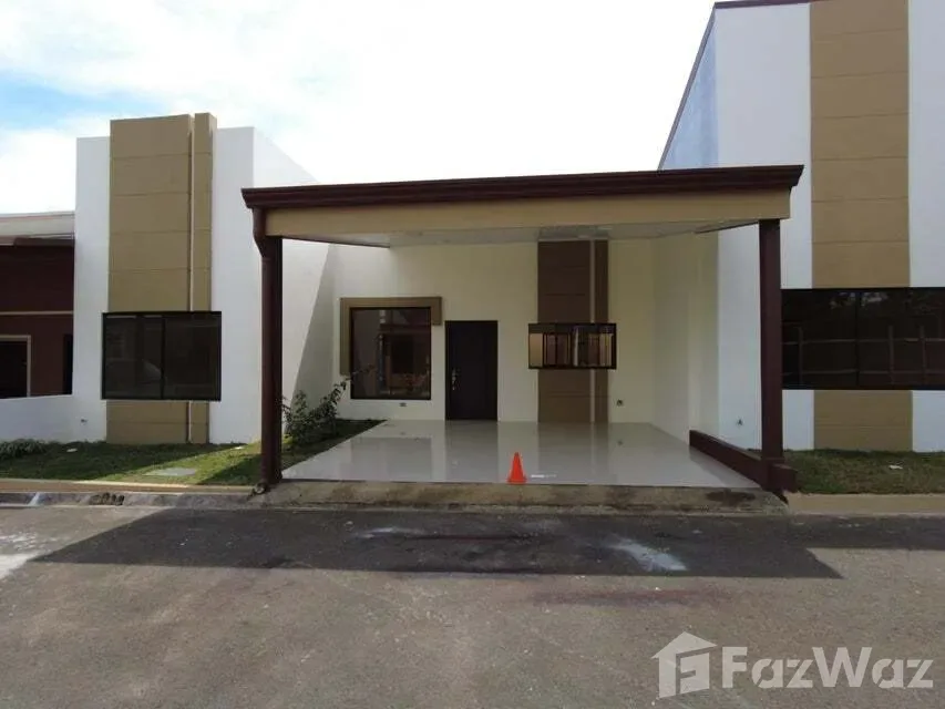 2 Bedroom House for Sale at Los Angeles San Rafael for $179,000