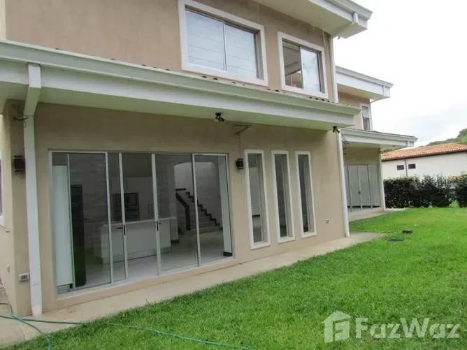 3 Bedroom House for Sale at Brasil de Mora for $380,000