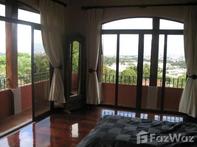 3 Bedroom House for Sale in Aserri, San Jose for $570,000