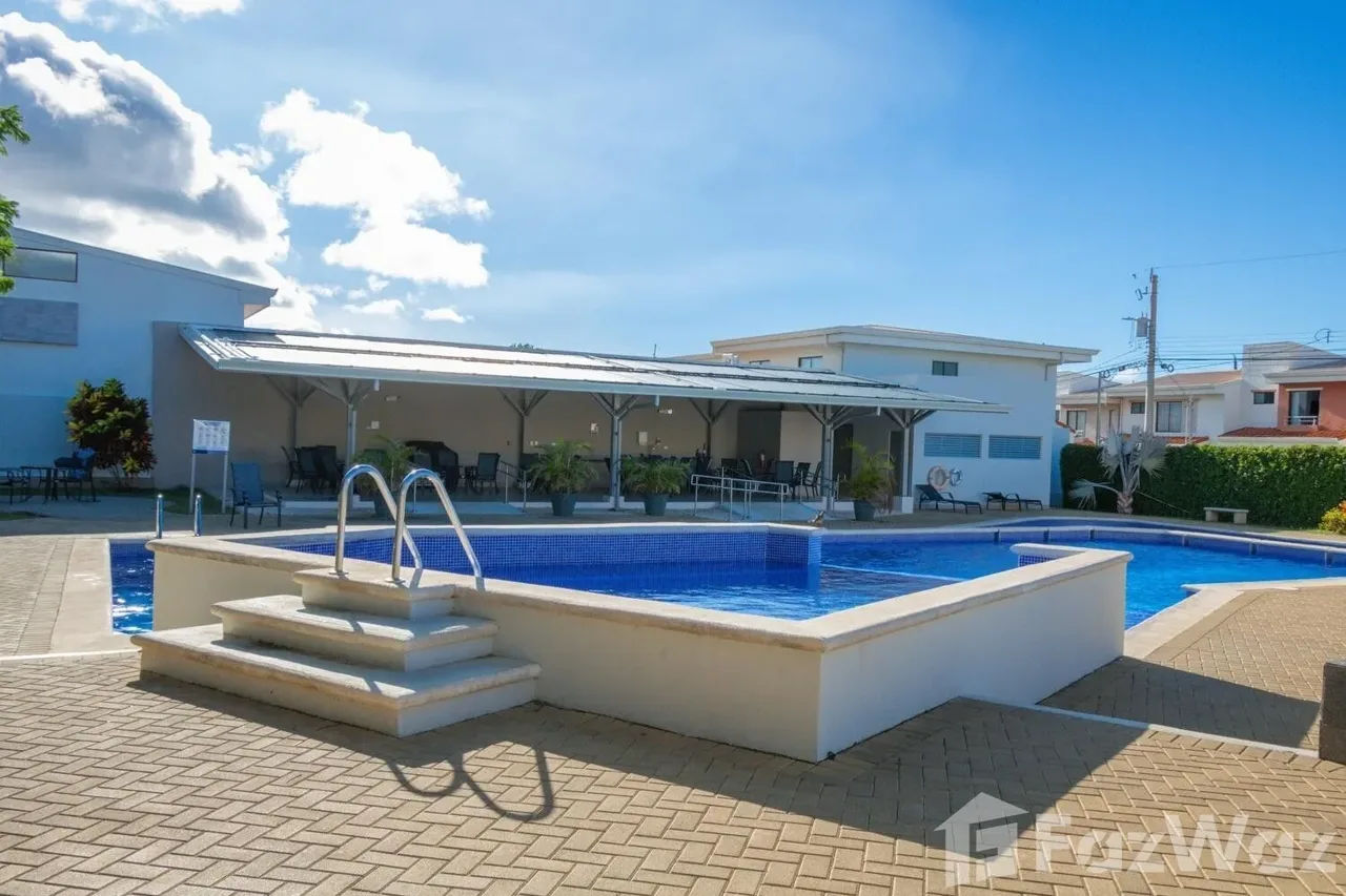 2 Bedroom House for Sale at Apartment For Rent in Santo Domingo for $198,000 — photo 2