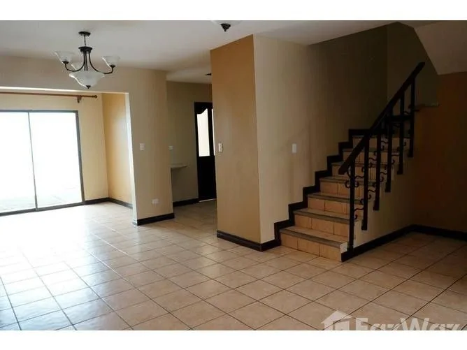 3 Bedroom Apartment for Sale at Curridabat for $150,000