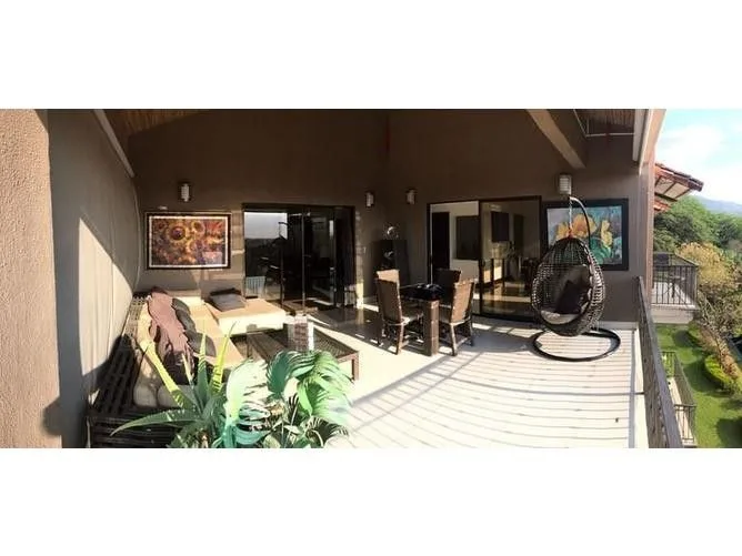 3 Bedroom Apartment for Sale at Apto 92 de Vía Nova: Mountain Condominium For Sale in Santa Ana for $380,000