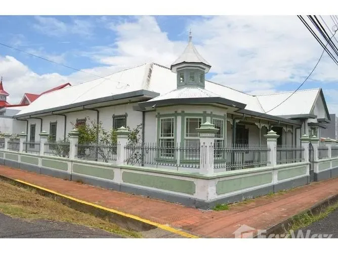 4 Bedroom House for Sale in Santo Domingo, Heredia for $1,000,000