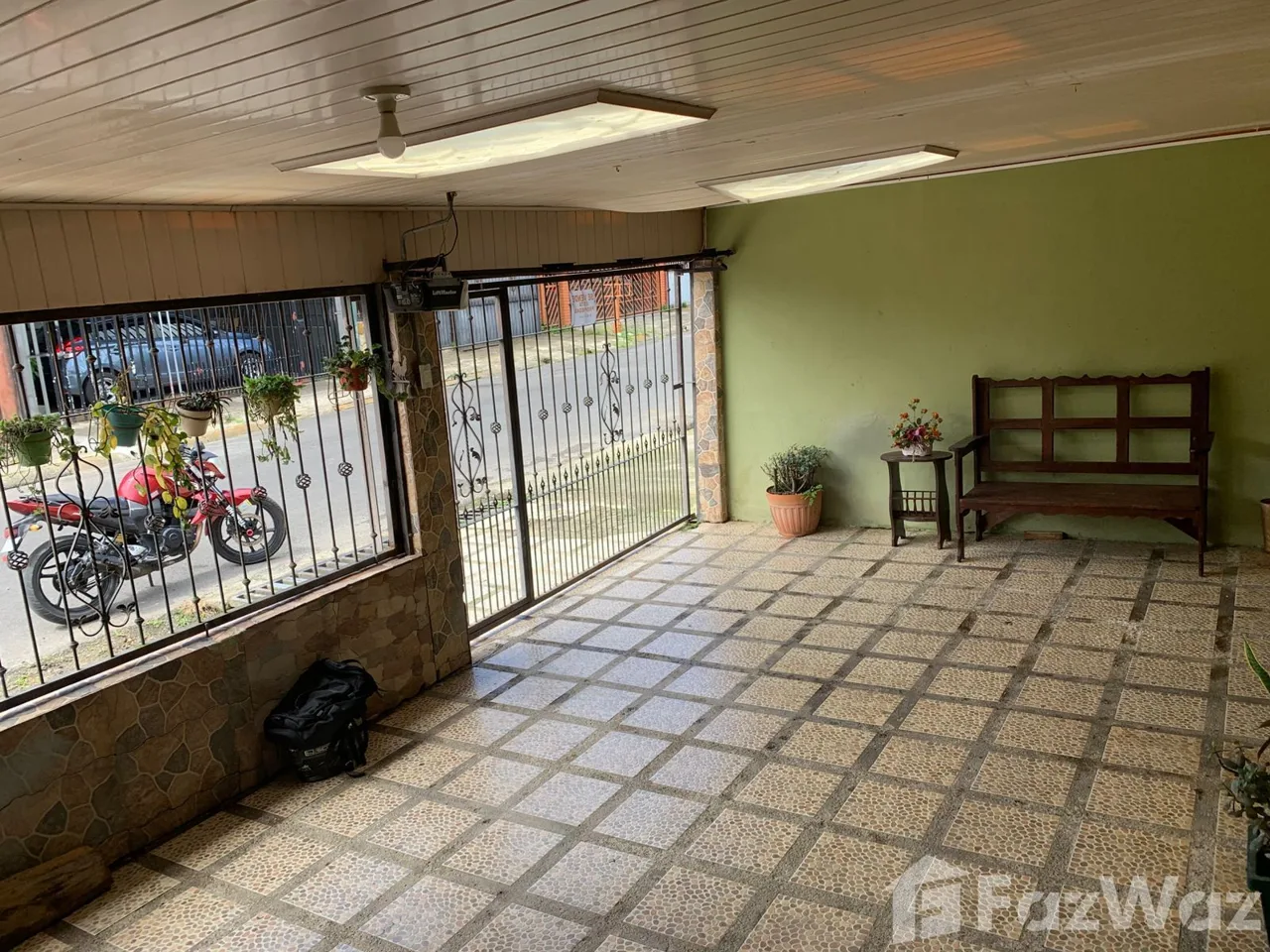 3 Bedroom House for Sale at Condominium For Sale in Cartago for $99,000