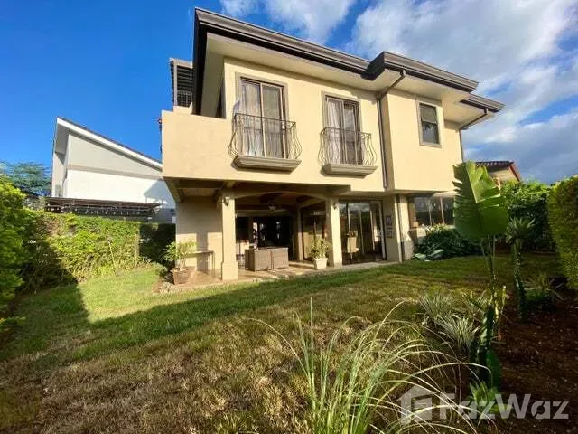 3 Bedroom House for Sale at Apartment For Sale in Ulloa for $550,000