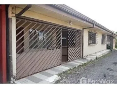 3 Bedroom House for Sale at Santa Ana for $105,000
