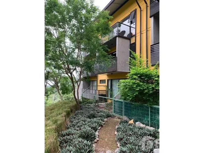 1 Bedroom Apartment for Sale at Apartment For Sale in Santa Ana for $155,000