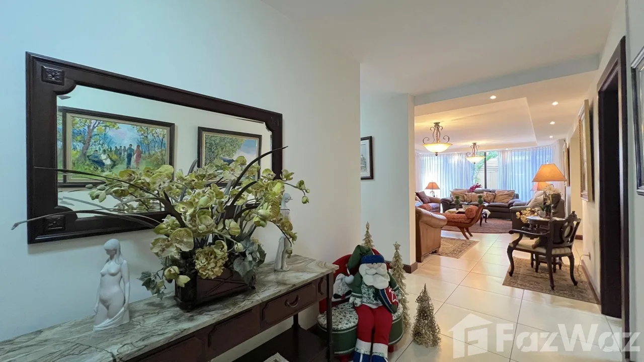 2 Bedroom Apartment for Sale at Escazú for $315,000