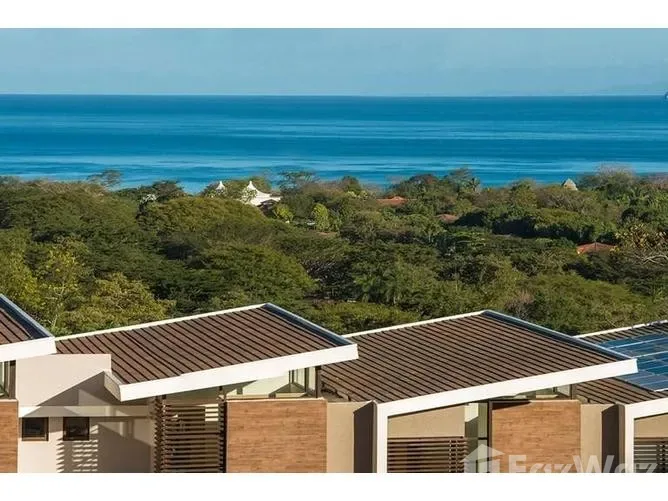 4 Bedroom Townhouse for Sale in Santa Cruz, Guanacaste for $679,000