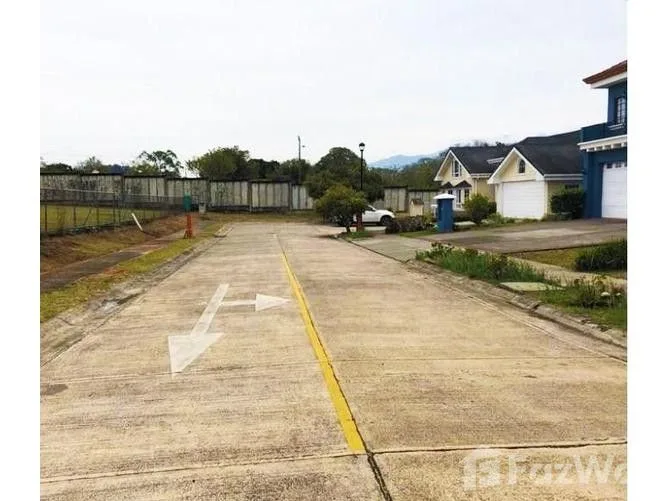 Land for Sale in Santo Domingo, Heredia for $182,000 — photo 4