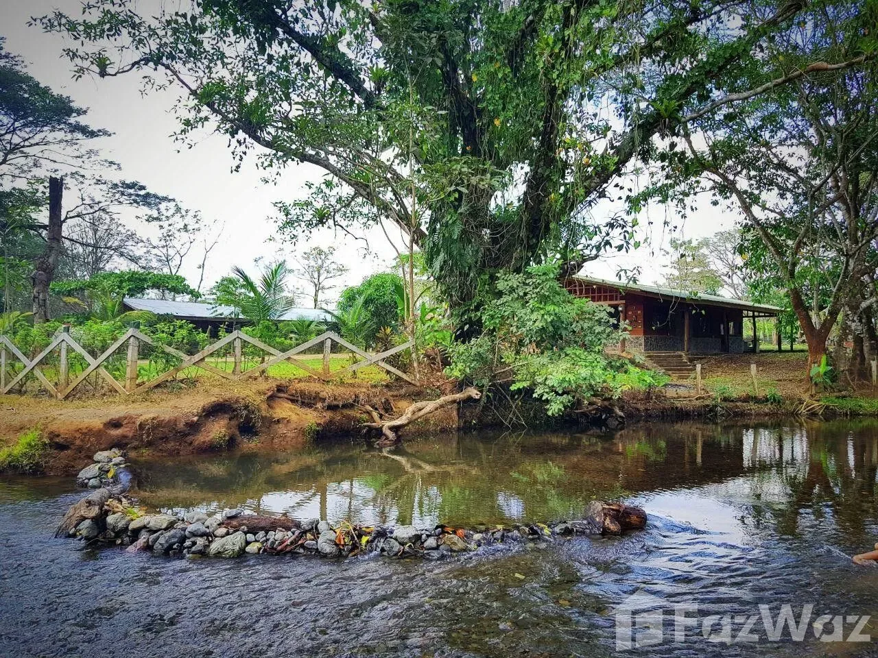 4 Bedroom House for Sale in Turrubares, San Jose for $148,500