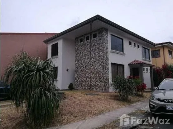 3 Bedroom House for Sale in Goicoechea, San Jose for $190,000