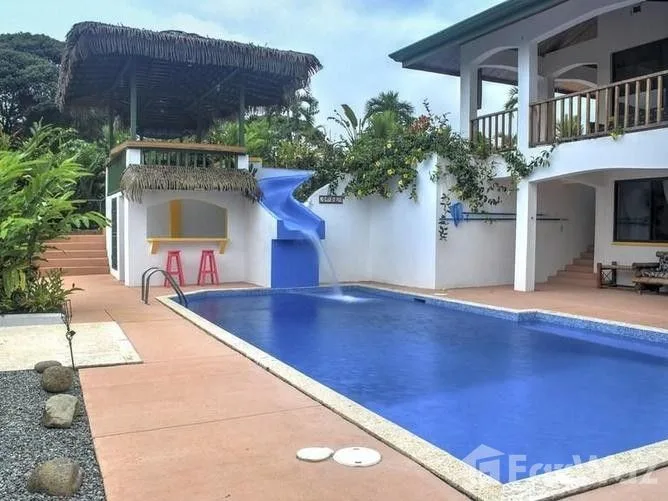 3 Bedroom House for Sale in Aguirre, Puntarenas for $699,000