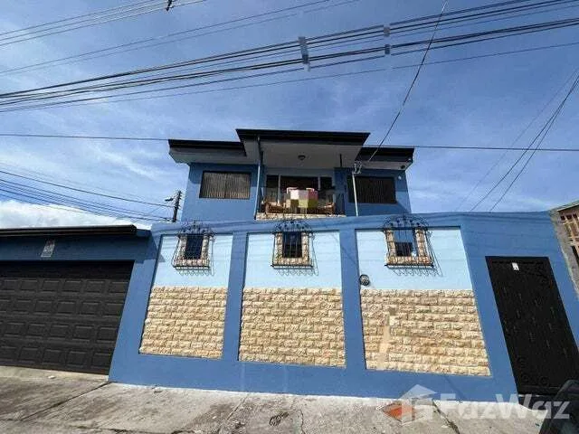 5 Bedroom House for Sale at Goicochea for $210,000