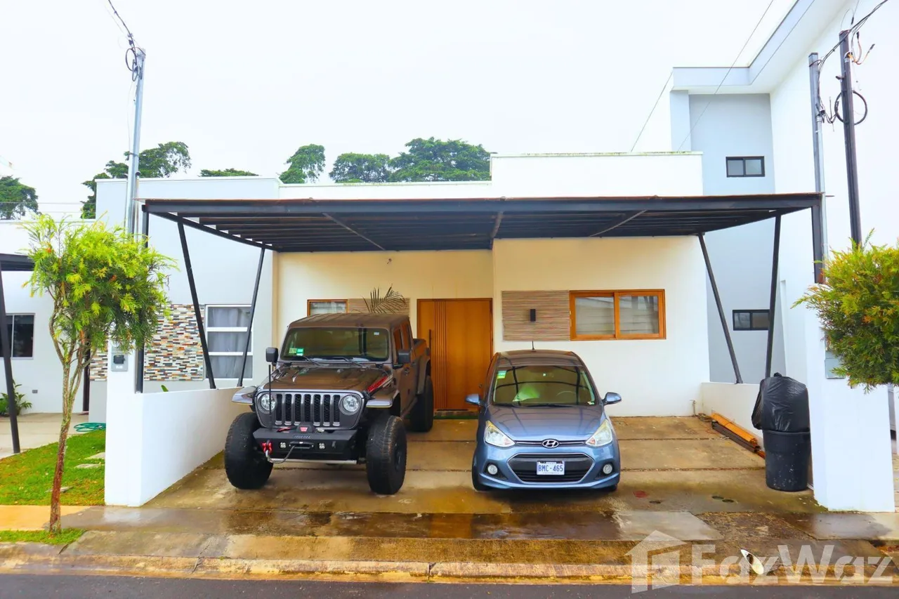 2 Bedroom House for Sale at Condominium For Sale in Cartago for $156,300