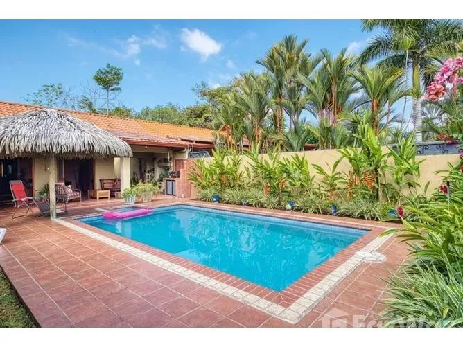 2 Bedroom House for Sale at Jaco for $349,000