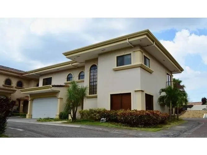 3 Bedroom Apartment for Sale at San Antonio for $450,000