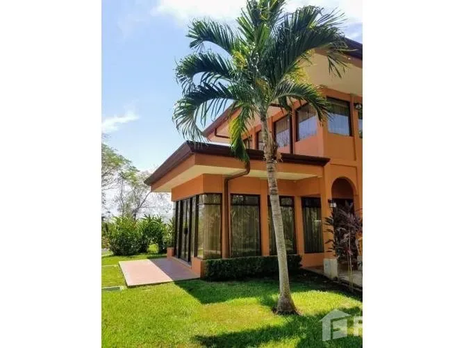 2 Bedroom Apartment for Sale at Oceanfront Condominium For Sale in Tárcoles for $225,000