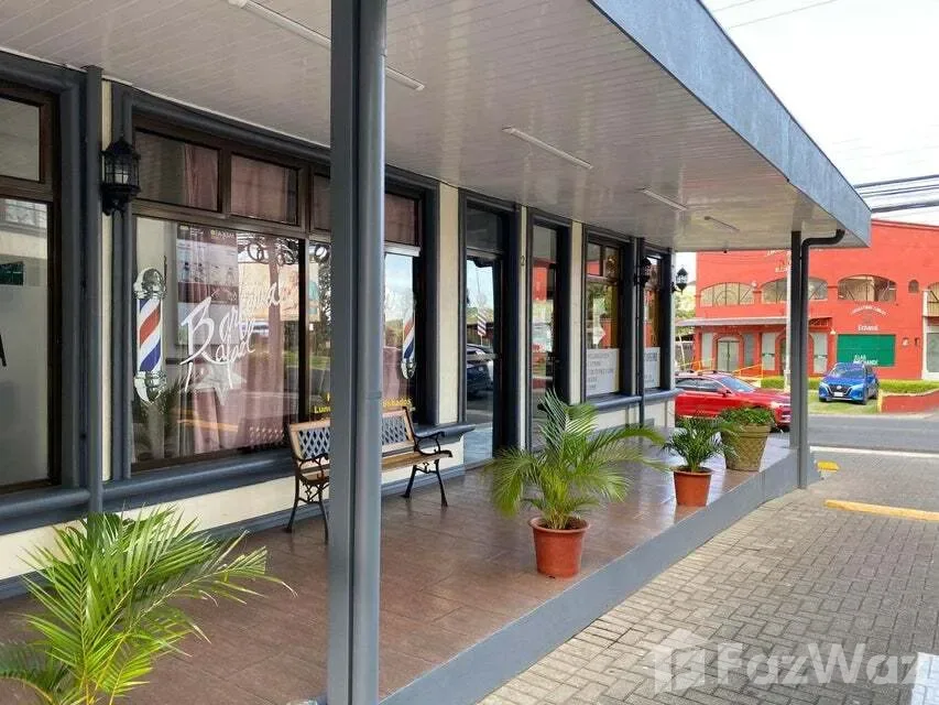 Retail space for Rent at Escazú for $850/mo