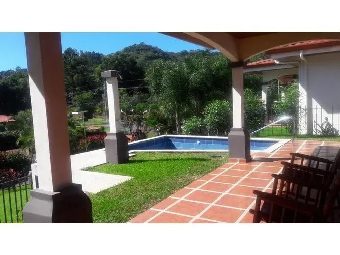 3 Bedroom House for Sale in Atenas, Alajuela for $230,000