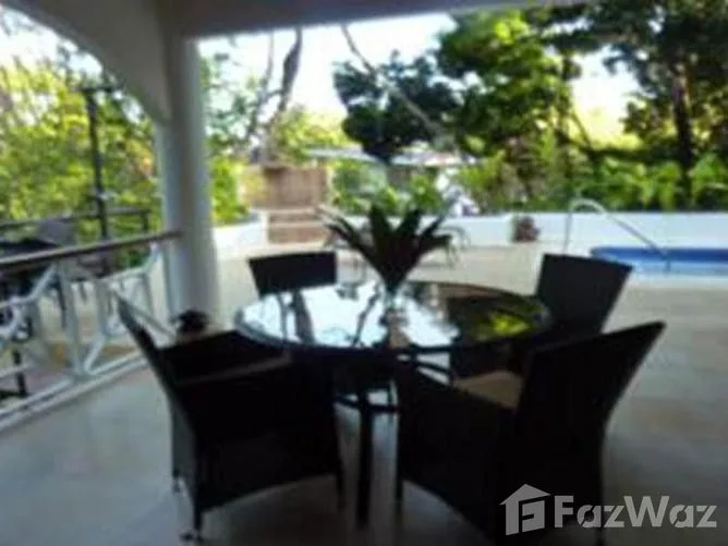 3 Bedroom House for Sale at Manuel Antonio for $379,000