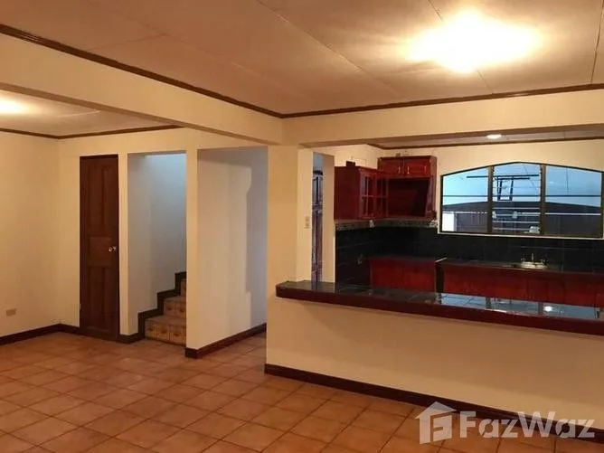 3 Bedroom House for Sale in Goicoechea, San Jose for $119,000