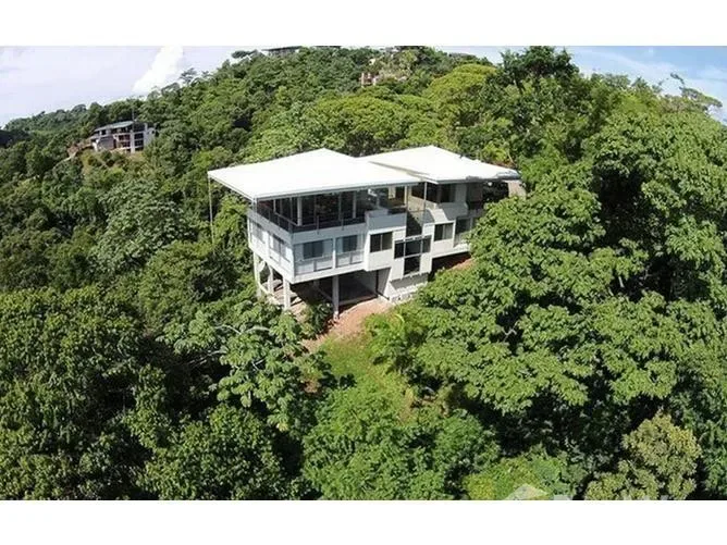 4 Bedroom House for Sale at Manuel Antonio for $825,000