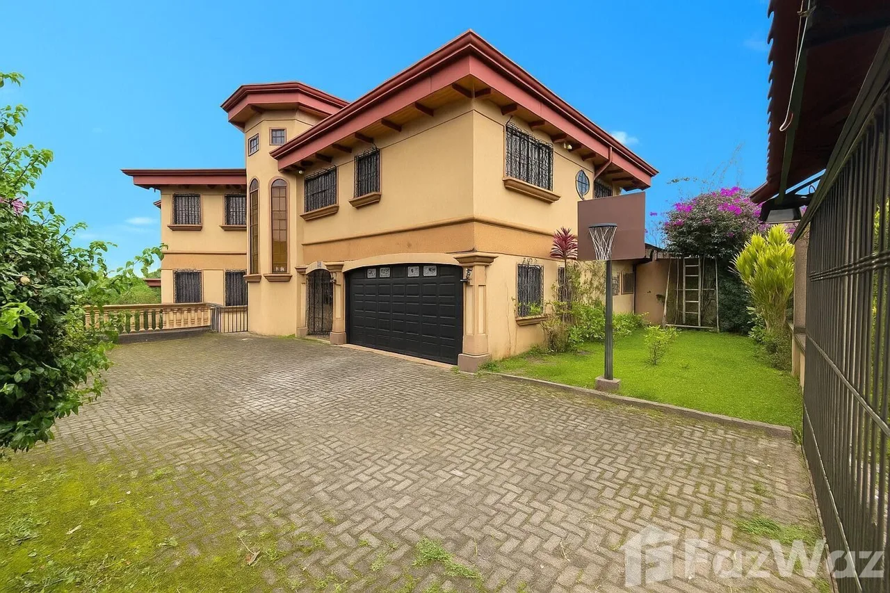 5 Bedroom House for Sale in Vasquez De Coronado, San Jose for $480,000