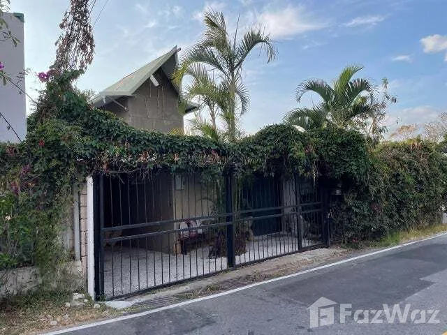 3 Bedroom House for Sale in Escazu, San Jose for $280,000