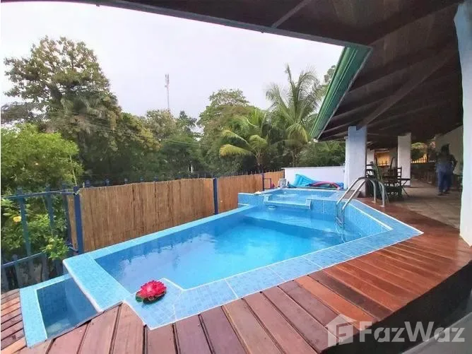 6 Bedroom House for Sale at Manuel Antonio for $495,000
