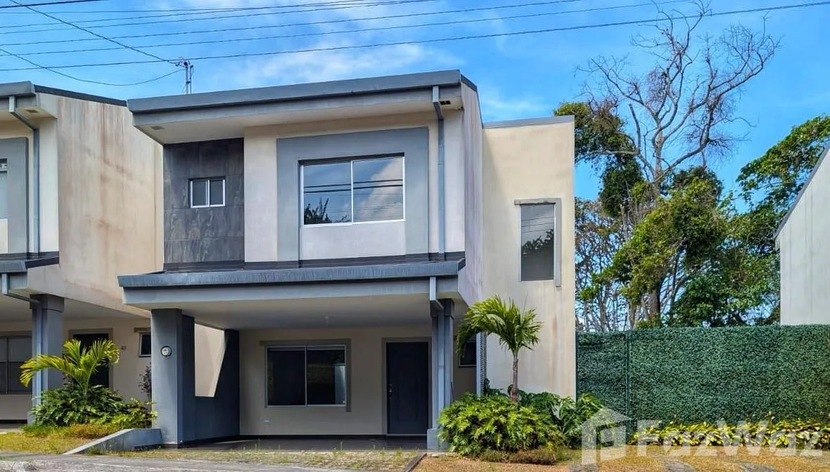 3 Bedroom House for Sale in Goicoechea, San Jose for $210,000
