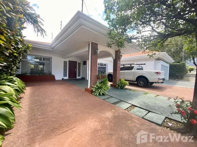 4 Bedroom House for Sale in Escazu, San Jose for $485,000