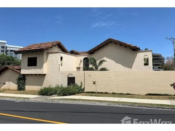 4 Bedroom House for Sale at Escazú for $960,000