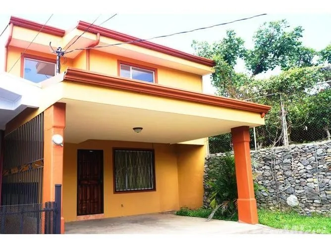 3 Bedroom House for Sale in San Pablo, Heredia for $120,000