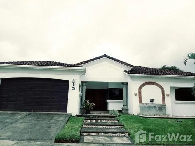 4 Bedroom House for Sale in Santa Ana, San Jose for $798,000