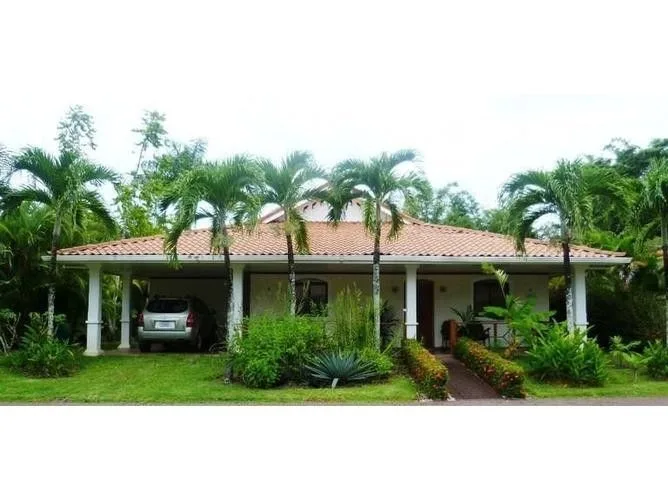 3 Bedroom House for Sale in Corredores, Puntarenas for $325,000