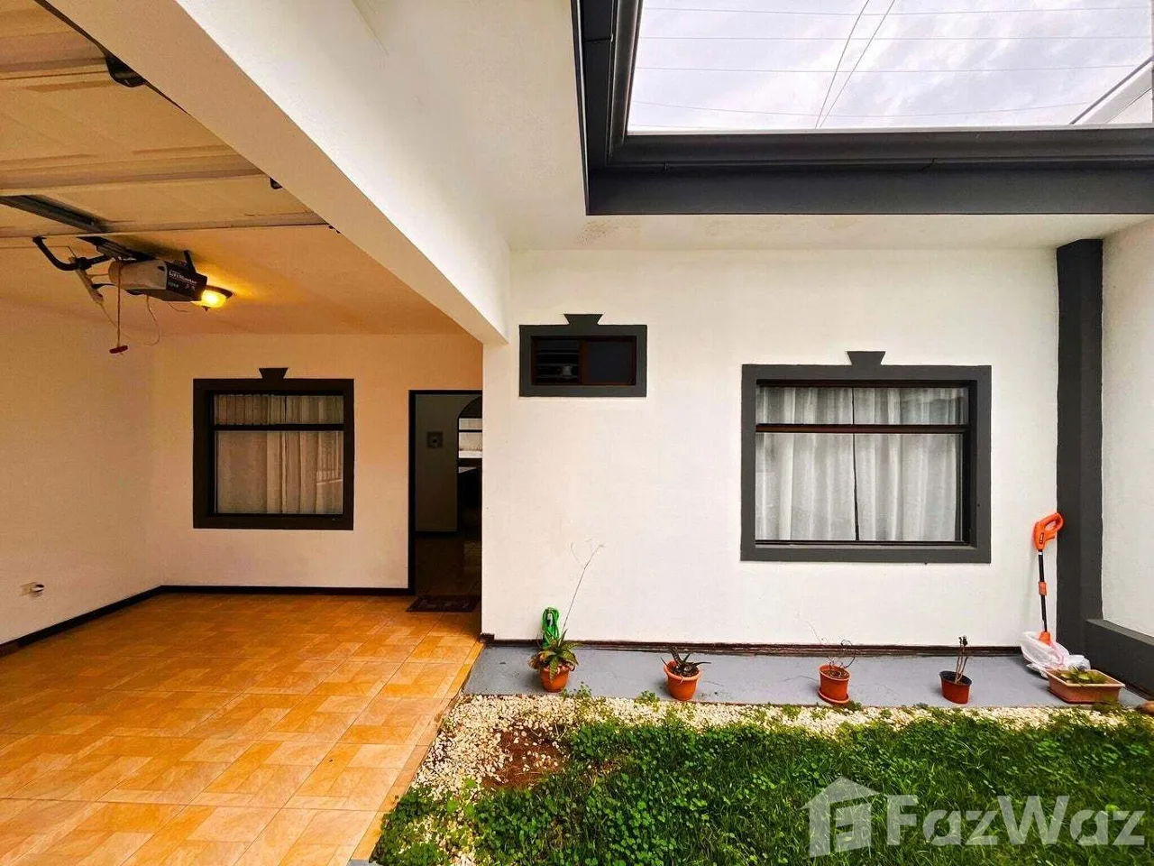 2 Bedroom House for Sale at Condominium For Sale in Cartago for $113,500