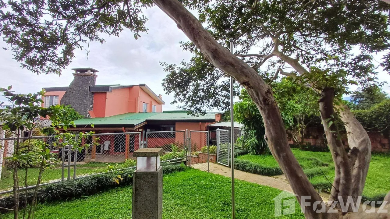 3 Bedroom House for Sale in Curridabat, San Jose for $850,000